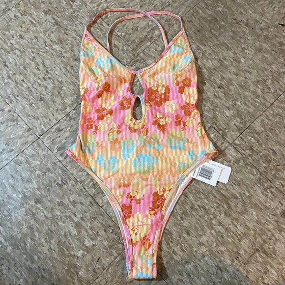 l*space Other - NWT | L‎ * Space Revolve Clover One Piece Bitsy Swimsuit Small